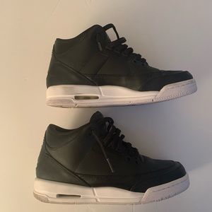 Jordan 3 Sneakers Cyber Monday